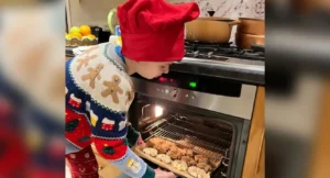 Non-verbal 11-year-old Joshie bakes dozens of Christmas pies to replace Michelin-Star Chef’s stolen holiday batch